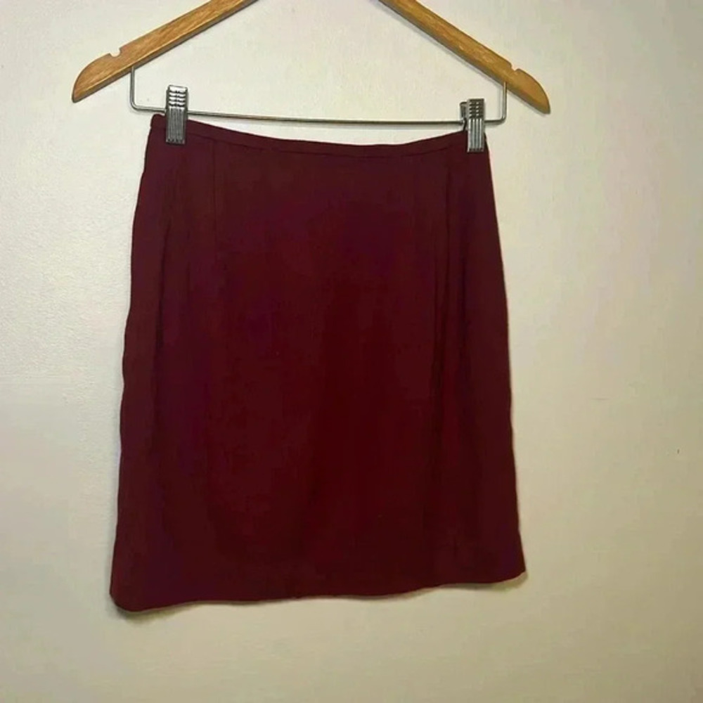 Burgendy red mini skirt